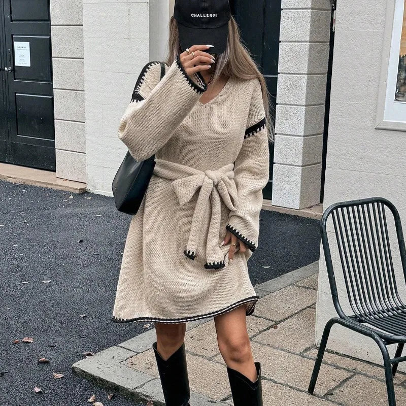 Robe Natalie – Courte, Manches Longues en Maille