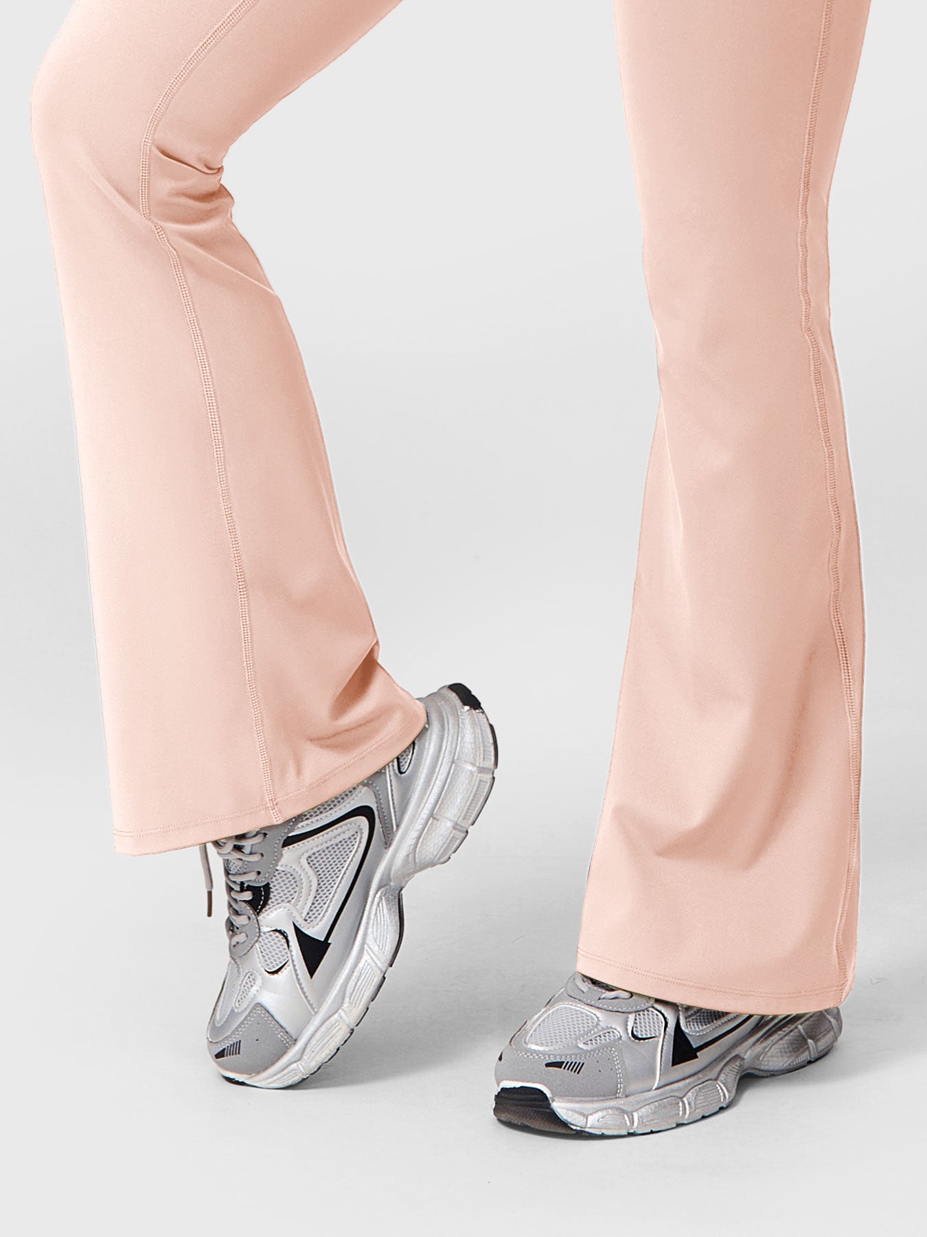 Pantalon Flare Poches Froncées Giseli