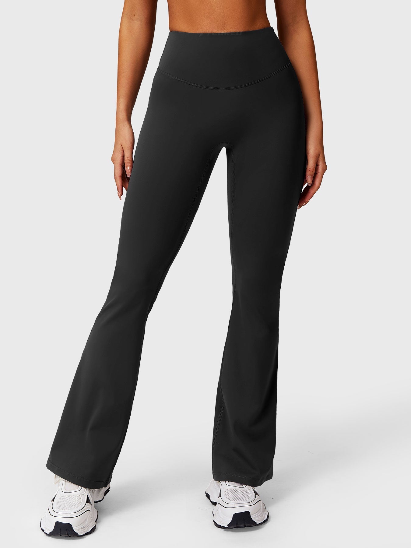 Pantalon Flare Poches Froncées Giseli