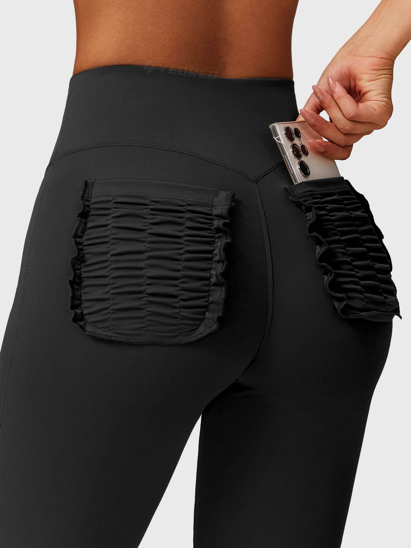 Pantalon Flare Poches Froncées Giseli