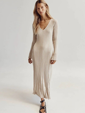 Robe Midi En Maille Col V Veneza