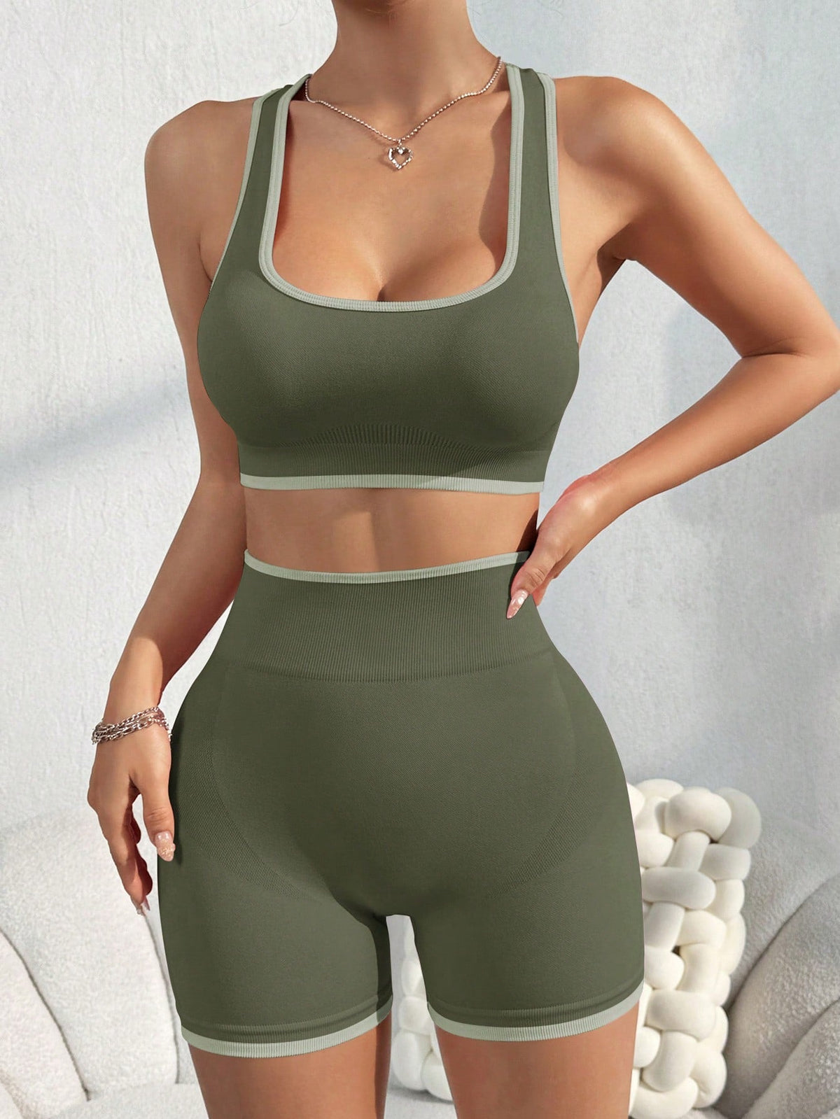 Ensemble Top Et Short Shaper