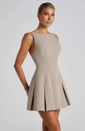 Robe Courte Tailleur Jade