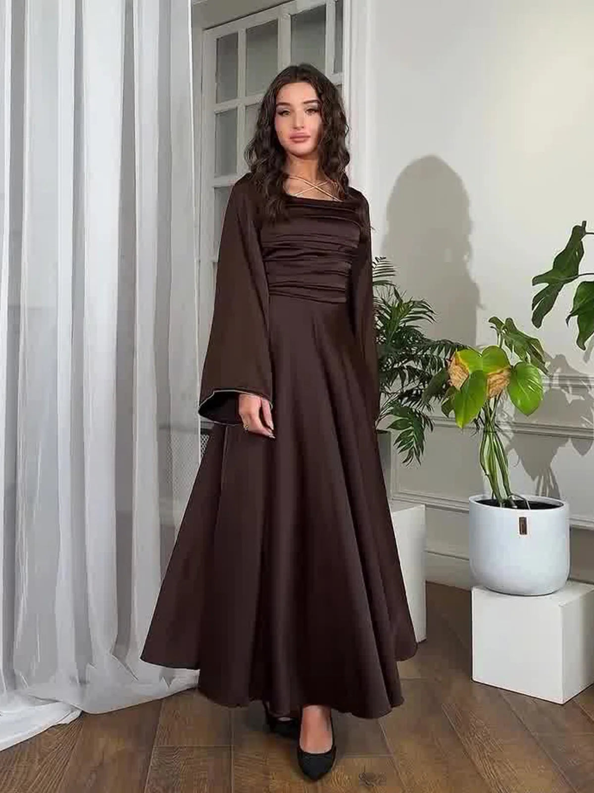 Robe Marianne – Longue à Manches Longues