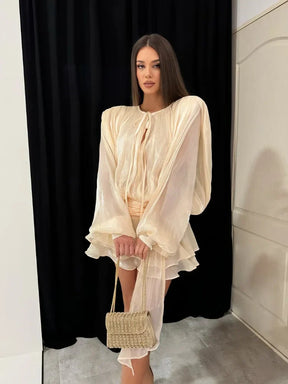 Robe Courte Asymétrique Volants Bela