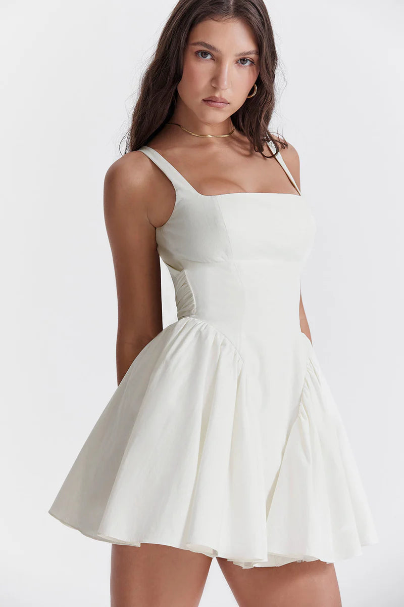 Robe Courte Élégante Anabel