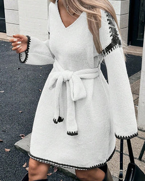 Robe Natalie – Courte, Manches Longues en Maille
