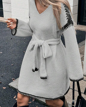 Robe Natalie – Courte, Manches Longues en Maille