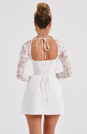 Robe Courte En Dentelle Jacinta