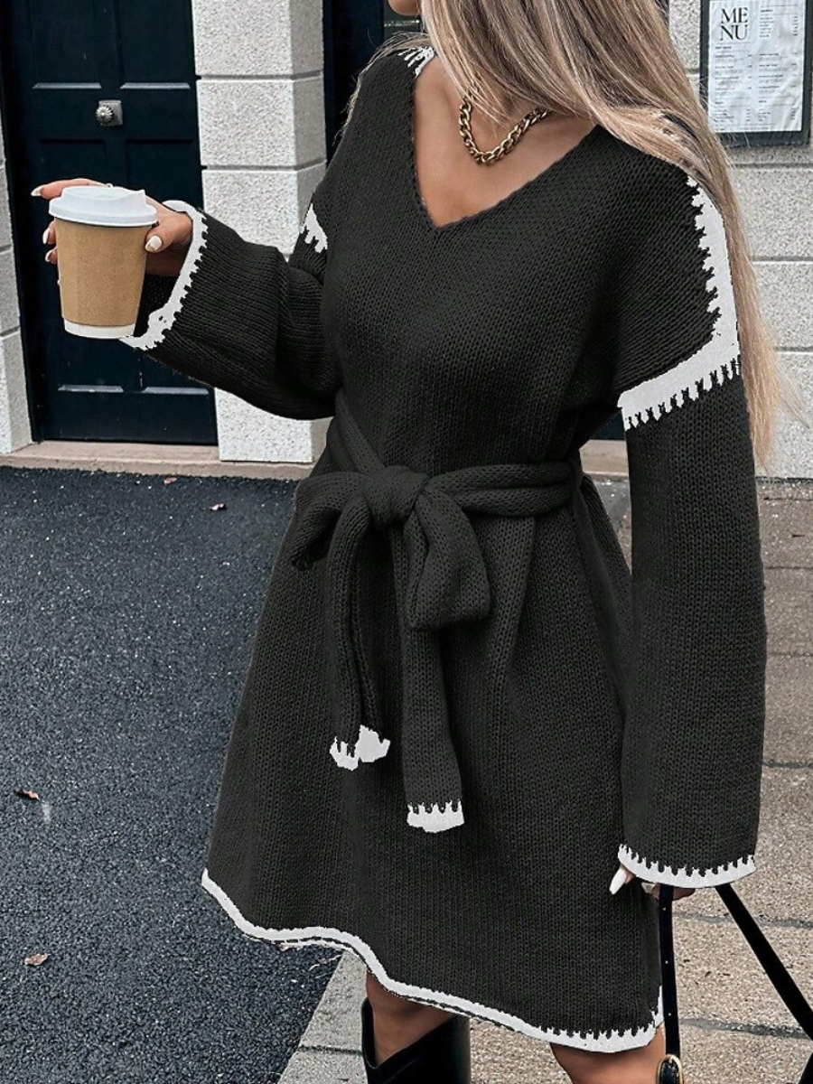 Robe Natalie – Courte, Manches Longues en Maille